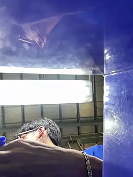 Snapshot of MEFUN- chatting on November 17, 2025, 2:56 pm MEFUN- online show from November 17, 2025, 2:56 pm