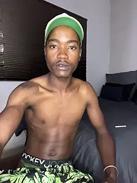 Boytoy BigD online show from February 13, 2026, 10:06 pm