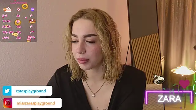 Snapshot of ZarasPlayground chatting on April 18, 2026, 3:16 pm ZarasPlayground online show from April 18, 2026, 3:16 pm