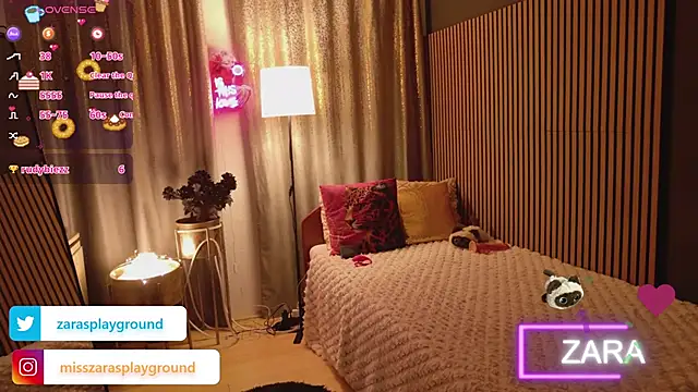 Snapshot of ZarasPlayground chatting on April 21, 2026, 4:12 pm ZarasPlayground online show from April 21, 2026, 4:12 pm
