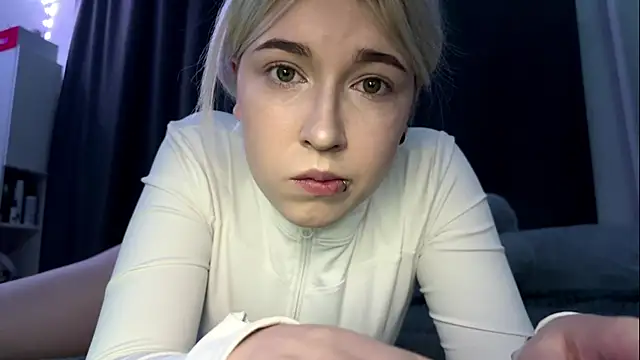 SexBIonde online show from November 14, 2025, 3:22 pm