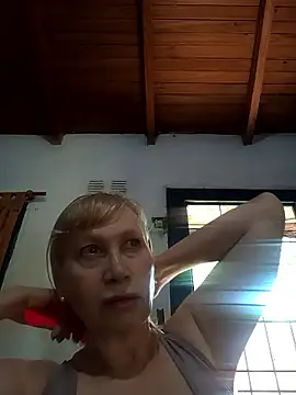 Snapshot of SexyMilf1211 chatting on January 13, 2026, 2:33 pm SexyMilf1211 online show from January 13, 2026, 2:33 pm