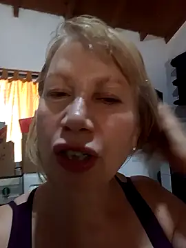 Snapshot of SexyMilf1211 chatting on February 2, 2026, 3:00 pm SexyMilf1211 online show from February 2, 2026, 3:00 pm