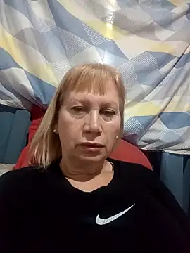 SexyMilf1211 online show from April 5, 2026, 5:10 pm