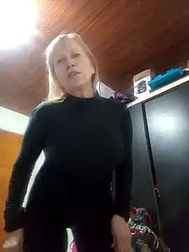 SexyMilf1211 online show from May 10, 2026, 12:38 am