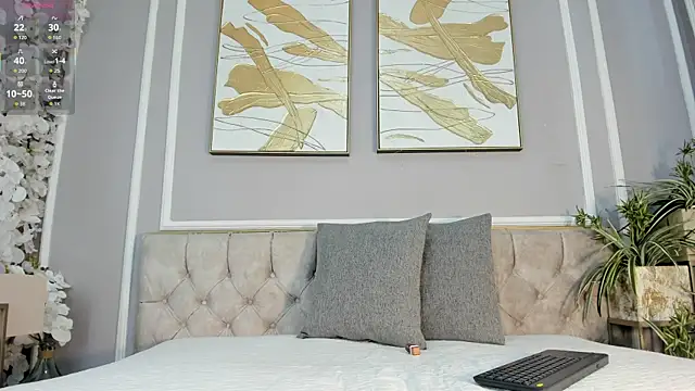 Gia ricci  online show from January 11, 2026, 2:00 pm