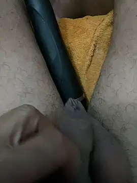 sweetblacky87 online show from April 12, 2026, 10:15 pm