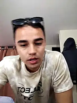 ElProhibido  online show from November 14, 2025, 3:27 am