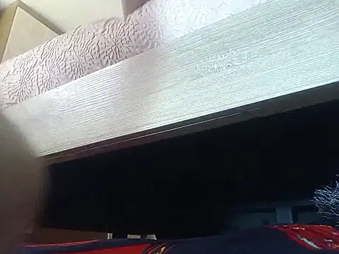 swetttmomy online show from February 17, 2026, 7:53 pm