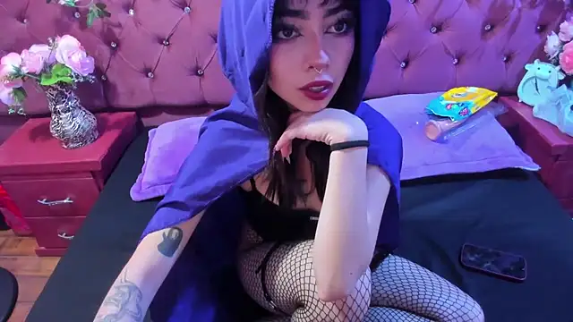  Ivy Luna online show from January 10, 2026, 11:42 pm