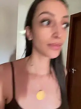 BelleRune online show from December 20, 2024, 3:53 pm