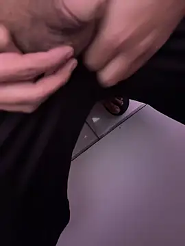 Snapshot of Your_imran chatting on February 9, 2026, 5:55 am Your imran online show from February 9, 2026, 5:55 am