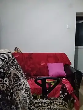 CrazyMaya39 online show from April 13, 2026, 10:04 pm