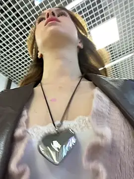 hani obsessed online show from April 15, 2026, 10:22 am