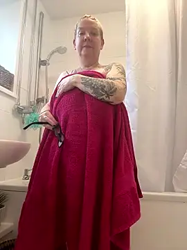 missyb x online show from January 11, 2026, 9:47 am