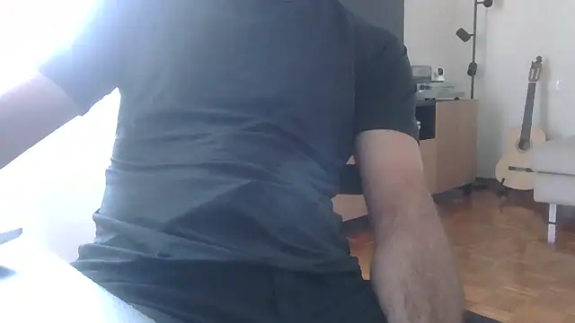 Ilsexyvizietto online show from April 19, 2026, 9:41 am