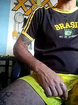 Snapshot of xxxbananaboy chatting on November 19, 2025, 6:41 pm xxxbananaboy online show from November 19, 2025, 6:41 pm