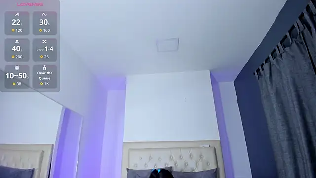 violeta santanna online show from December 15, 2025, 7:40 pm