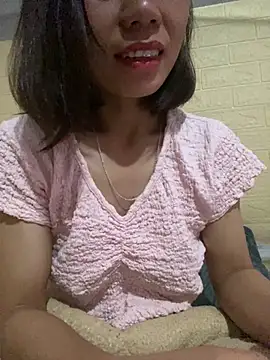 Snapshot of Trangbabylove chatting on July 2, 2026, 2:11 am Trangbabylove online show from July 2, 2026, 2:11 am