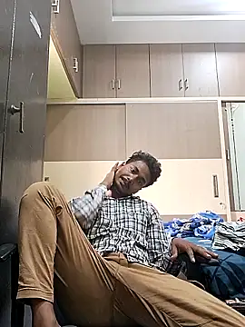 Sandeepa897 online show from December 17, 2025, 5:13 am