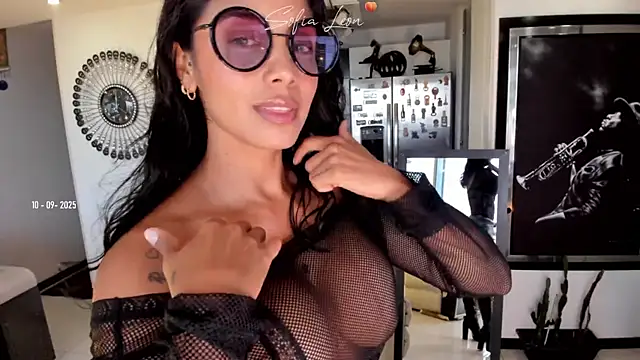 Snapshot of sofiasexhot chatting on September 10, 2025, 1:00 pm sofiasexhot online show from September 10, 2025, 1:00 pm