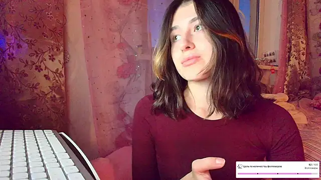 Snapshot of KristinaScott chatting on January 8, 2026, 2:19 pm KristinaScott online show from January 8, 2026, 2:19 pm