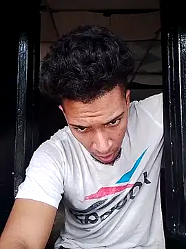 Rich Boy Activ online show from December 2, 2025, 6:03 pm