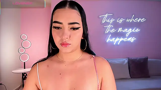 SophieLanne online show from February 24, 2026, 4:54 am