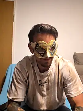 Snapshot of Mystery_Mark chatting on April 20, 2026, 4:54 pm Mystery Mark online show from April 20, 2026, 4:54 pm