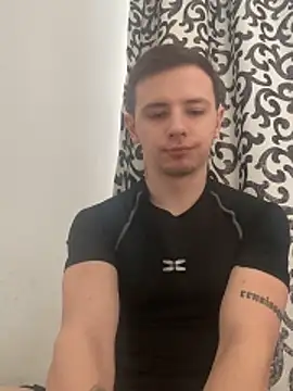 Snapshot of Renaissance1929 chatting on November 16, 2025, 6:19 am Renaissance1929 online show from November 16, 2025, 6:19 am