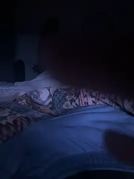 Snapshot of daddyshomeee_ chatting on February 13, 2026, 4:08 am daddyshomeee online show from February 13, 2026, 4:08 am