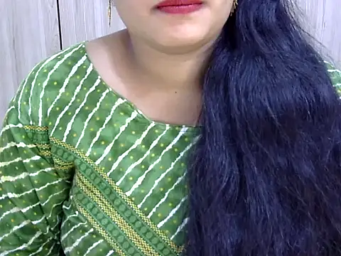 Muskan Jha online show from March 29, 2026, 1:33 pm