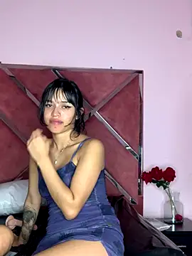 Snapshot of LiilithStonne chatting on November 16, 2025, 9:04 am LiilithStonne online show from November 16, 2025, 9:04 am