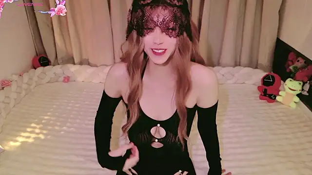 Lulu QAQ online show from February 19, 2026, 1:07 pm