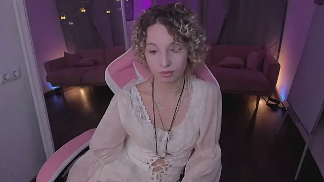 Snapshot of Mary_Wohlberg chatting on November 27, 2025, 5:31 am Mary Wohlberg online show from November 27, 2025, 5:31 am