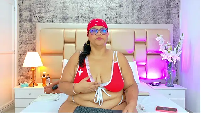 SelennaCooper online show from January 9, 2026, 11:57 am