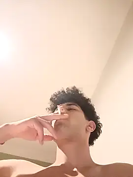 Snapshot of seloioo_36 chatting on November 19, 2025, 8:42 pm seloioo 36 online show from November 19, 2025, 8:42 pm