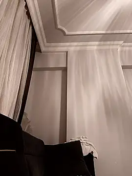 seloioo 36 online show from January 12, 2026, 9:53 pm