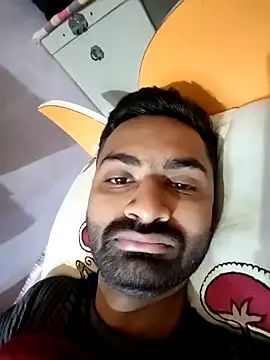 smartboy9smit online show from December 14, 2025, 3:23 am