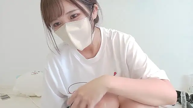 Nemu chan  online show from July 15, 2026, 9:53 pm