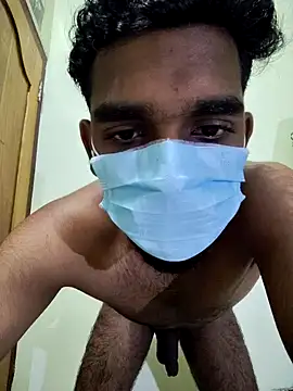 Snapshot of Yournextdoorboy chatting on December 4, 2025, 3:43 pm Yournextdoorboy online show from December 4, 2025, 3:43 pm