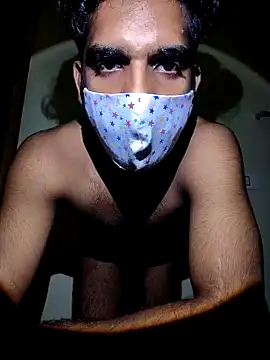 Snapshot of Yournextdoorboy chatting on May 1, 2026, 5:17 pm Yournextdoorboy online show from May 1, 2026, 5:17 pm