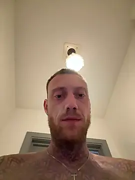 helloo1991 online show from July 24, 2026, 4:32 am