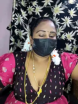 Snapshot of Tamil_devagi chatting on December 19, 2025, 5:53 pm Tamil devagi online show from December 19, 2025, 5:53 pm