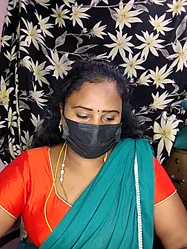 Snapshot of Tamil_devagi chatting on December 21, 2025, 5:53 pm Tamil devagi online show from December 21, 2025, 5:53 pm