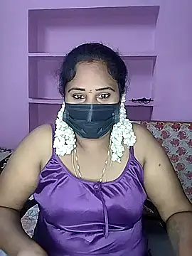 Snapshot of Tamil_devagi chatting on February 18, 2026, 6:37 pm Tamil devagi online show from February 18, 2026, 6:37 pm