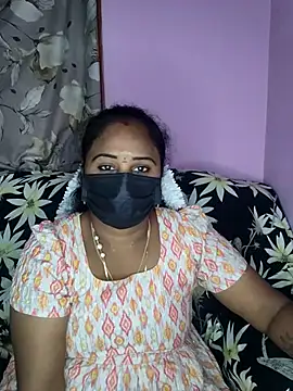 Snapshot of Tamil_devagi chatting on February 20, 2026, 6:26 am Tamil devagi online show from February 20, 2026, 6:26 am