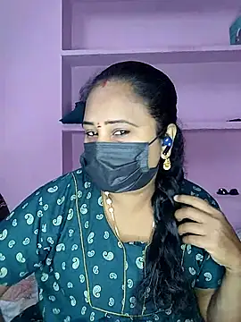 Snapshot of Tamil_devagi chatting on February 22, 2026, 8:35 am Tamil devagi online show from February 22, 2026, 8:35 am