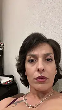 Snapshot of SofiiBuble chatting on November 16, 2025, 5:51 pm SofiiBuble online show from November 16, 2025, 5:51 pm