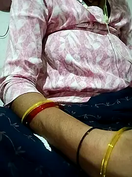 Snapshot of Anushasharma89 chatting on November 24, 2025, 1:38 am Anushasharma89 online show from November 24, 2025, 1:38 am